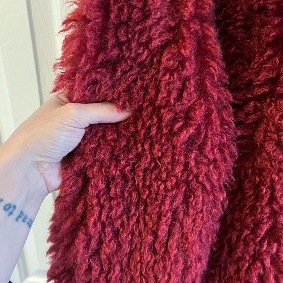 Revolve | Endless Rose | Deep Red Shaggy Faux Fur Coat | S - Picture 4 of 9